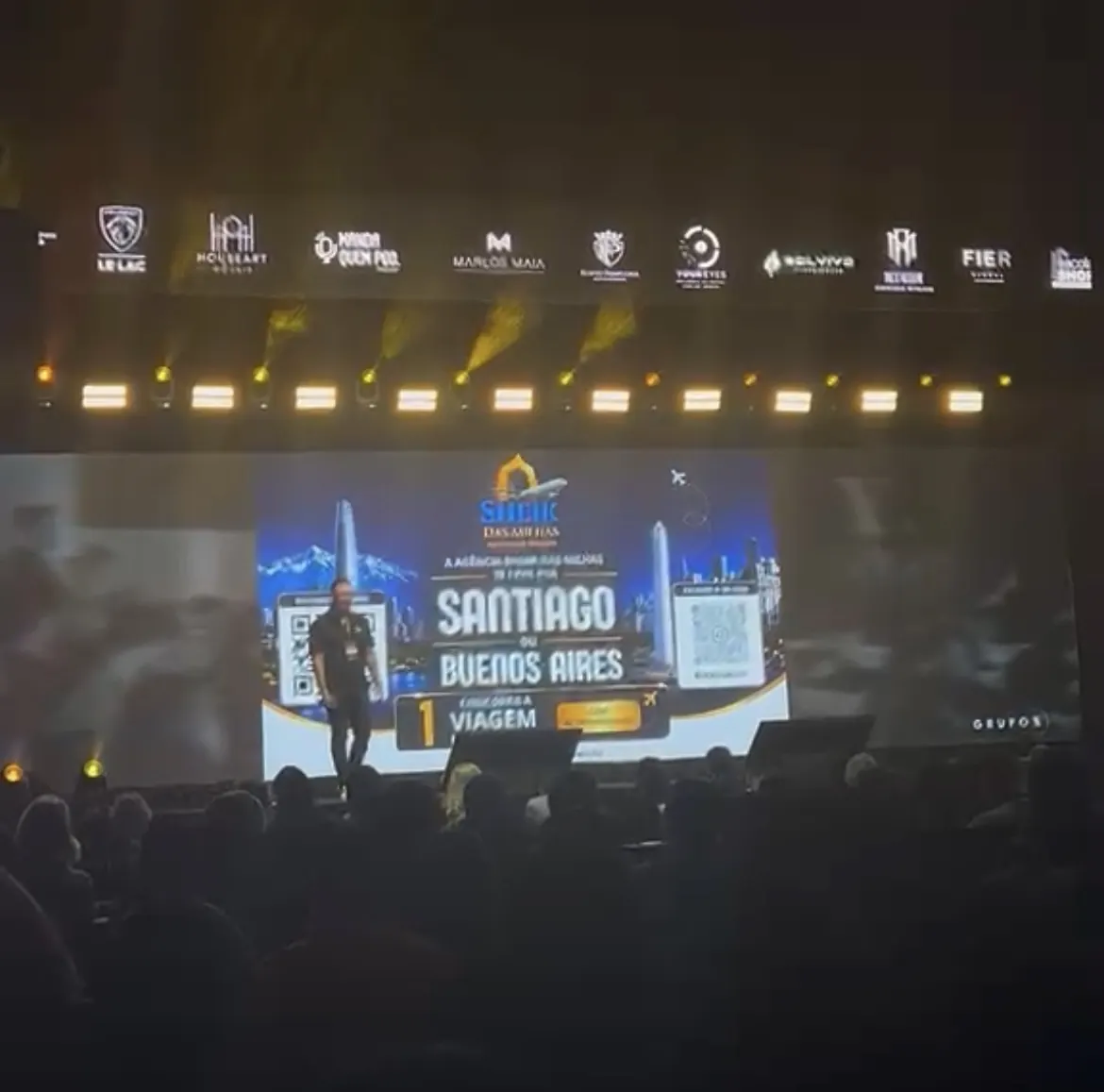 Evento X Business com presença da Sheik das Milhas